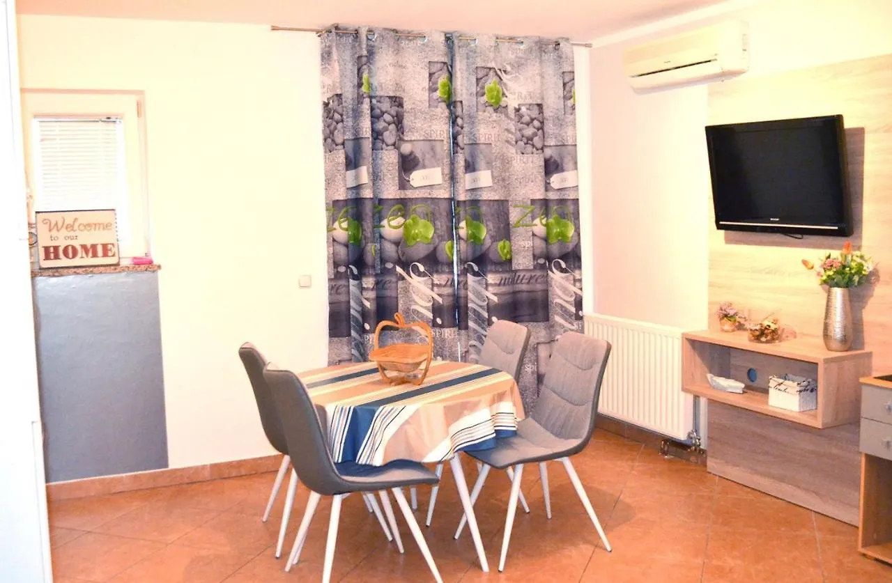 Apartments Krajacic Malinska